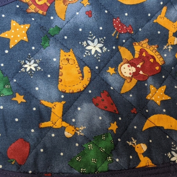 Handmade quilted Christmas vest - Picture 3 of 8